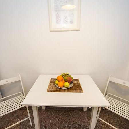 Universitate 1 Apartment บูคาเรสต์ ภายนอก รูปภาพ