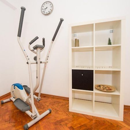 Universitate 1 Apartment บูคาเรสต์ ภายนอก รูปภาพ