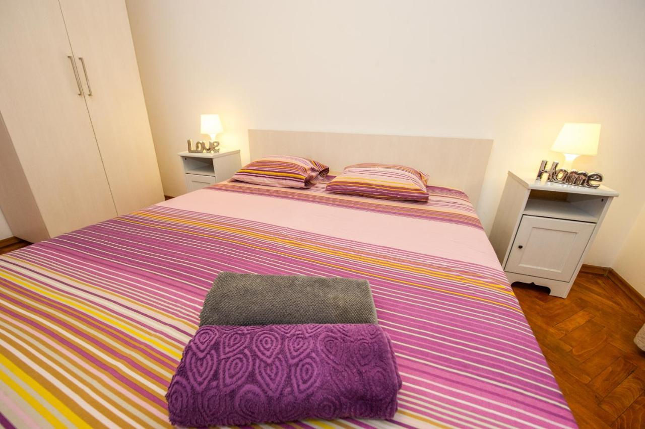 Universitate 1 Apartment บูคาเรสต์ ภายนอก รูปภาพ