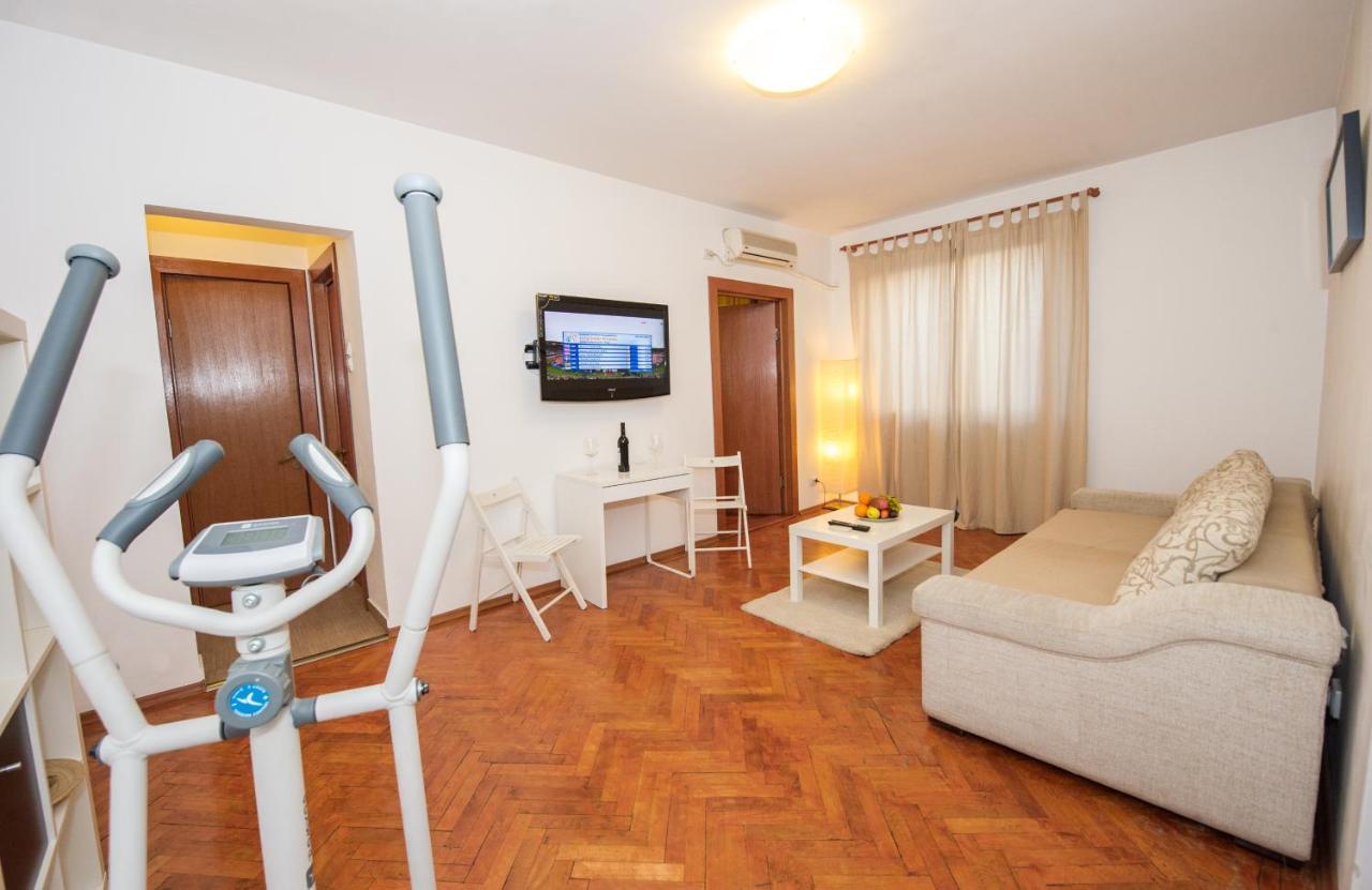 Universitate 1 Apartment บูคาเรสต์ ภายนอก รูปภาพ