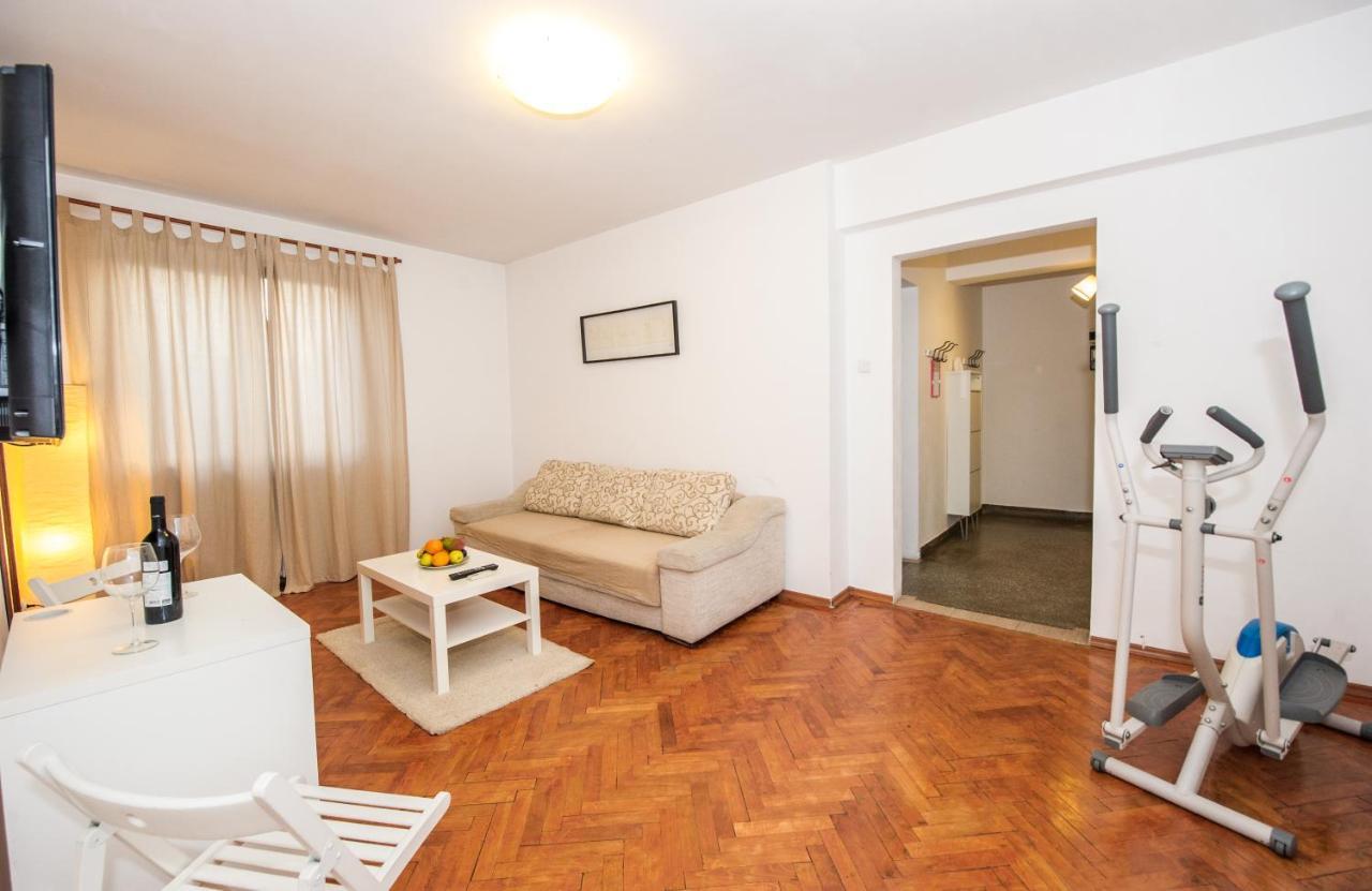 Universitate 1 Apartment บูคาเรสต์ ภายนอก รูปภาพ