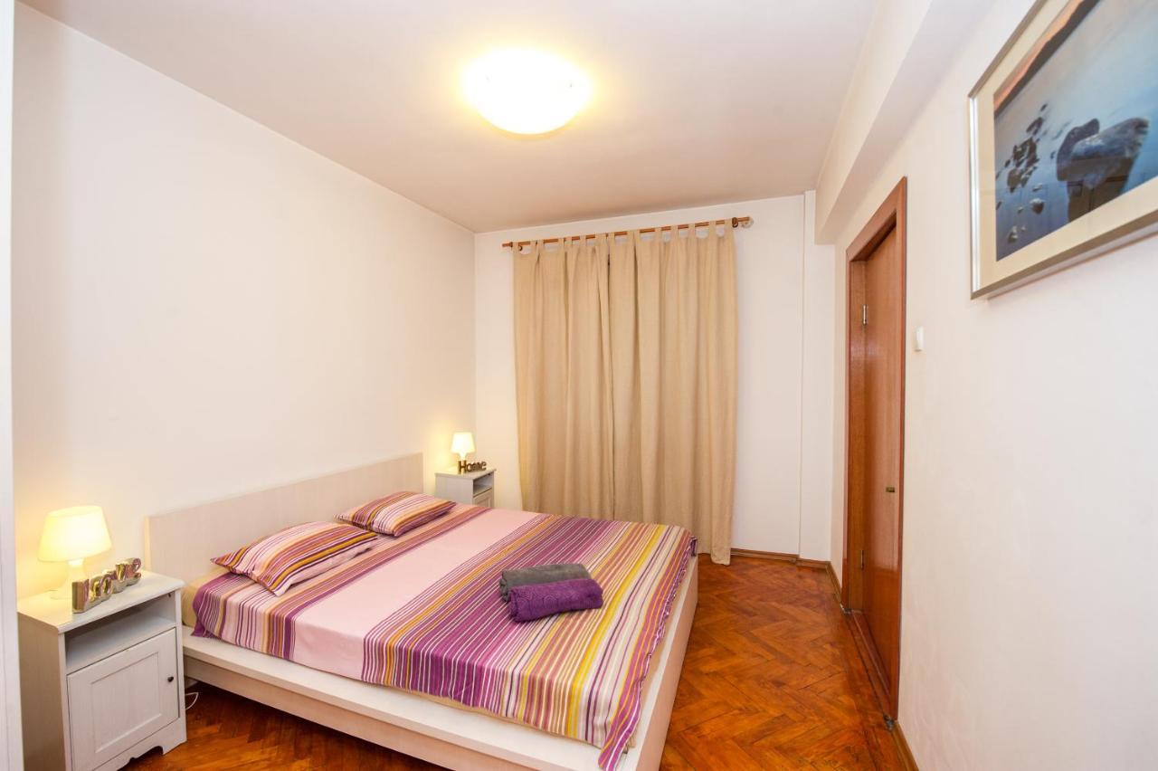 Universitate 1 Apartment บูคาเรสต์ ภายนอก รูปภาพ